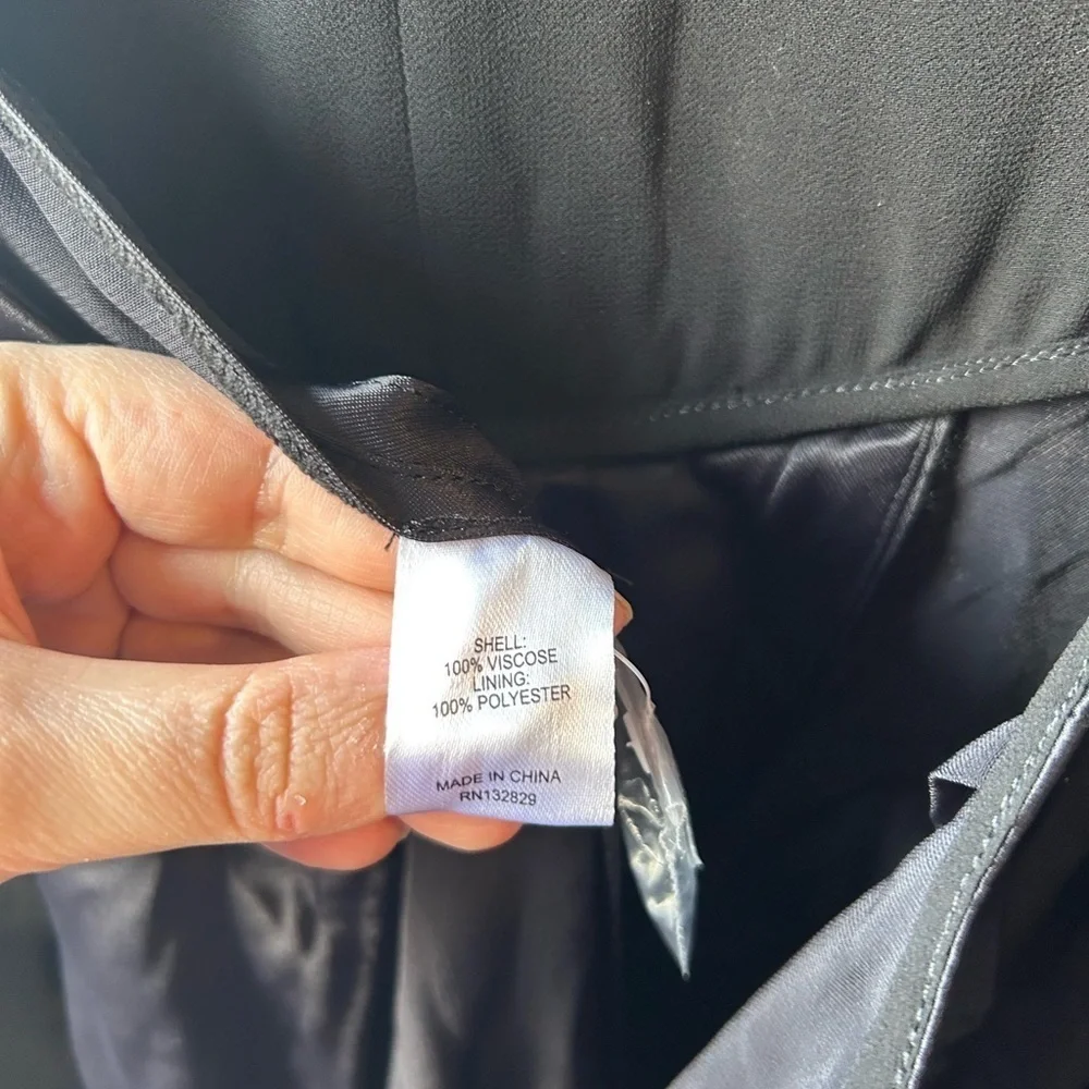 NWT L'Academie Ricci Maxi Dress in Black